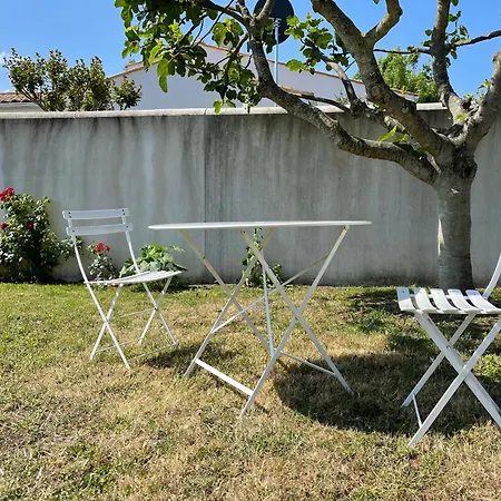Les Tremieres N°1 - A 5mn Des Plages A Velo דירה La Micheliere